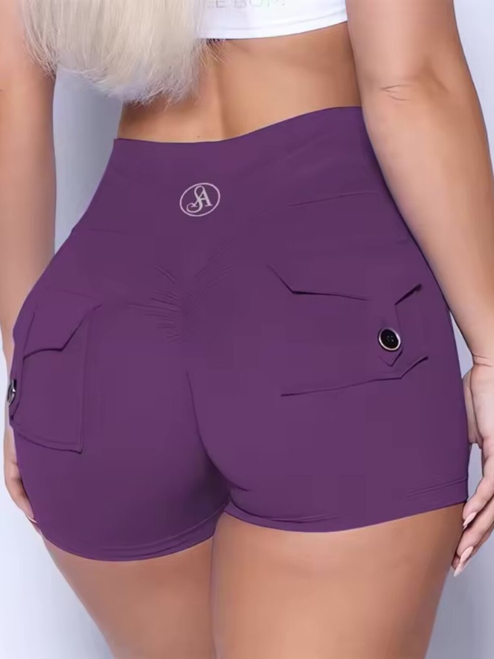 ✨Allure The Brand Pocket Scrunch Shorts – Women’s Size M – Purple Plum✨